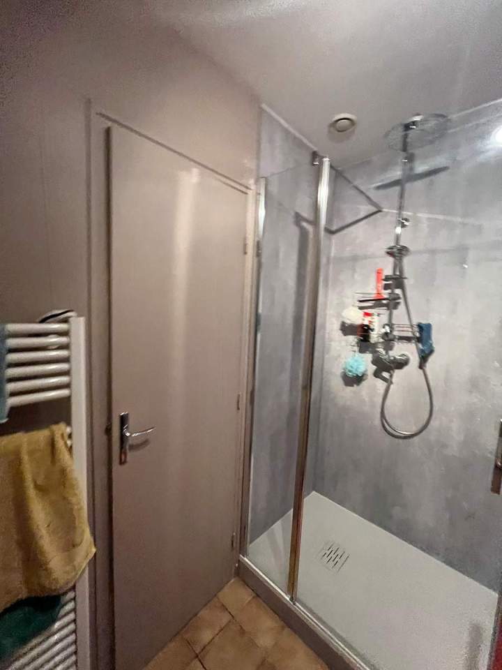Salle de bain contemporaine Châlons-en-Champagne